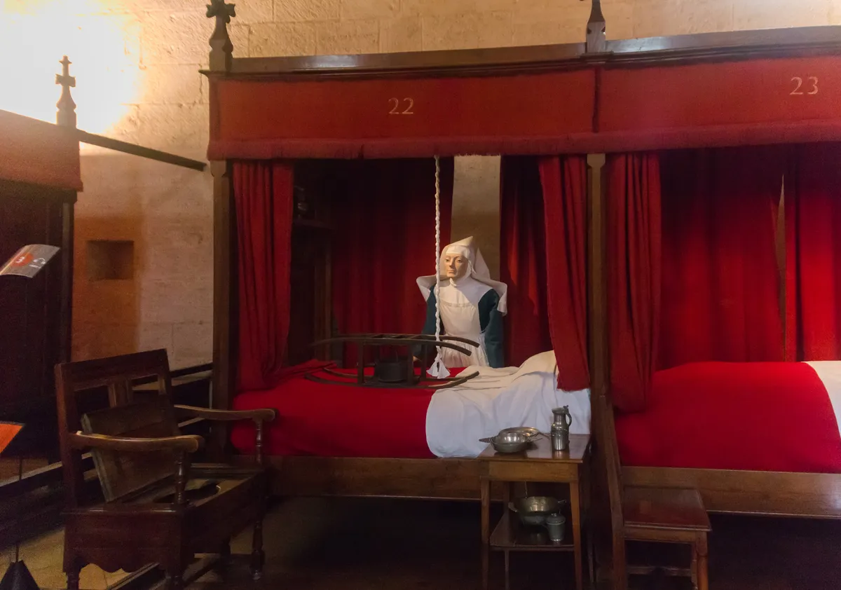 Introduction to beaune activities