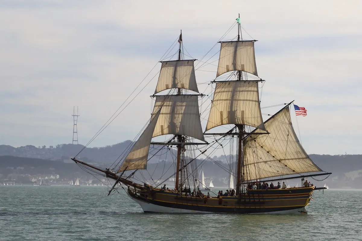 Black Pearl Pirate Boat