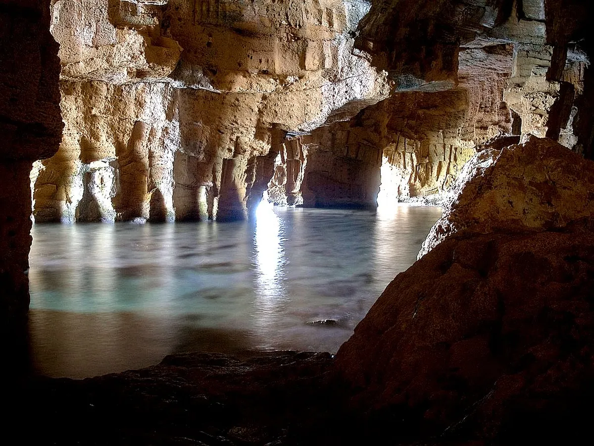 Cova Tallada