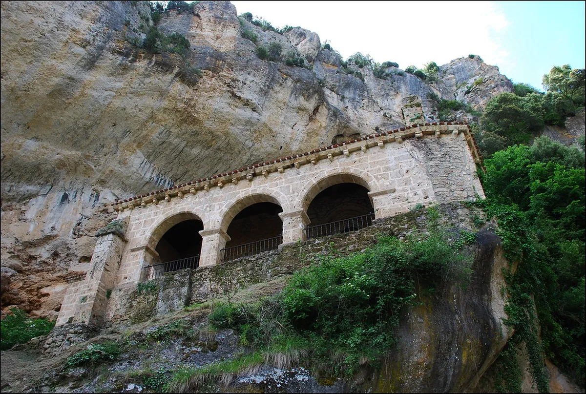 Ermita de Santa María
