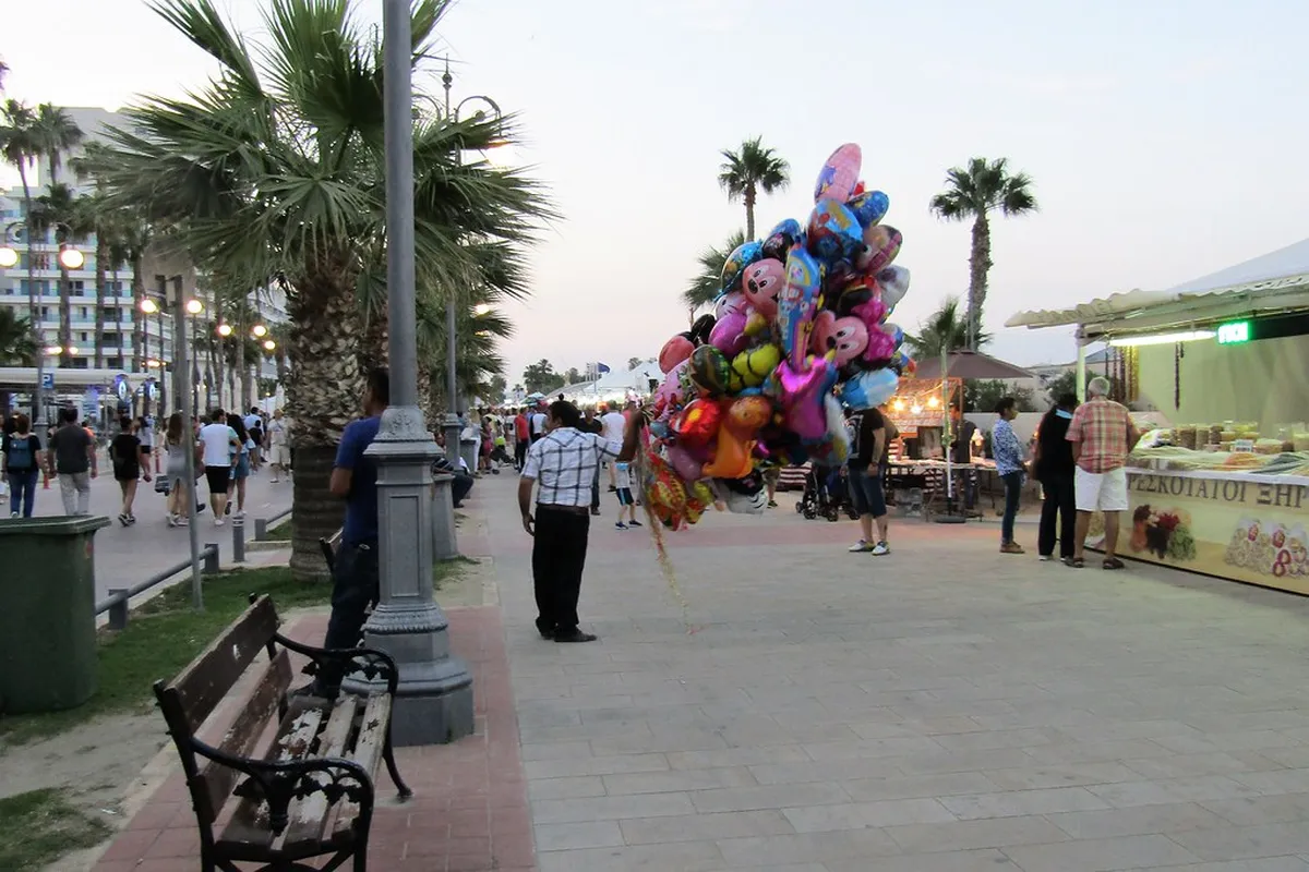 Finikoudes Promenade