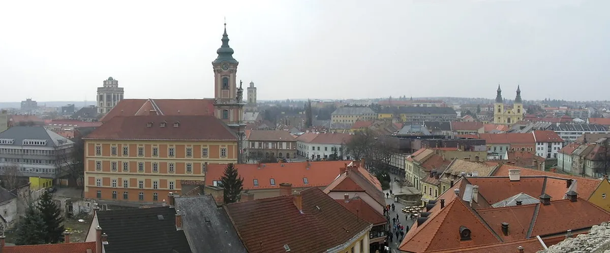 Gárdonyi Géza Square