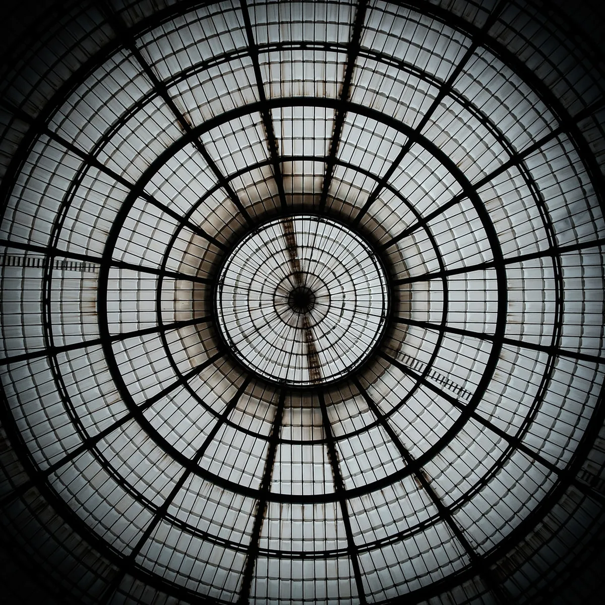 King Milan Square