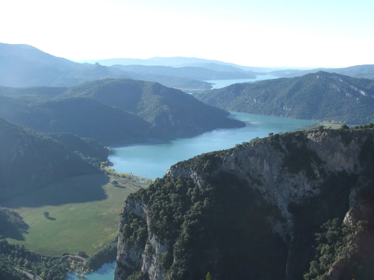 Mediano Reservoir