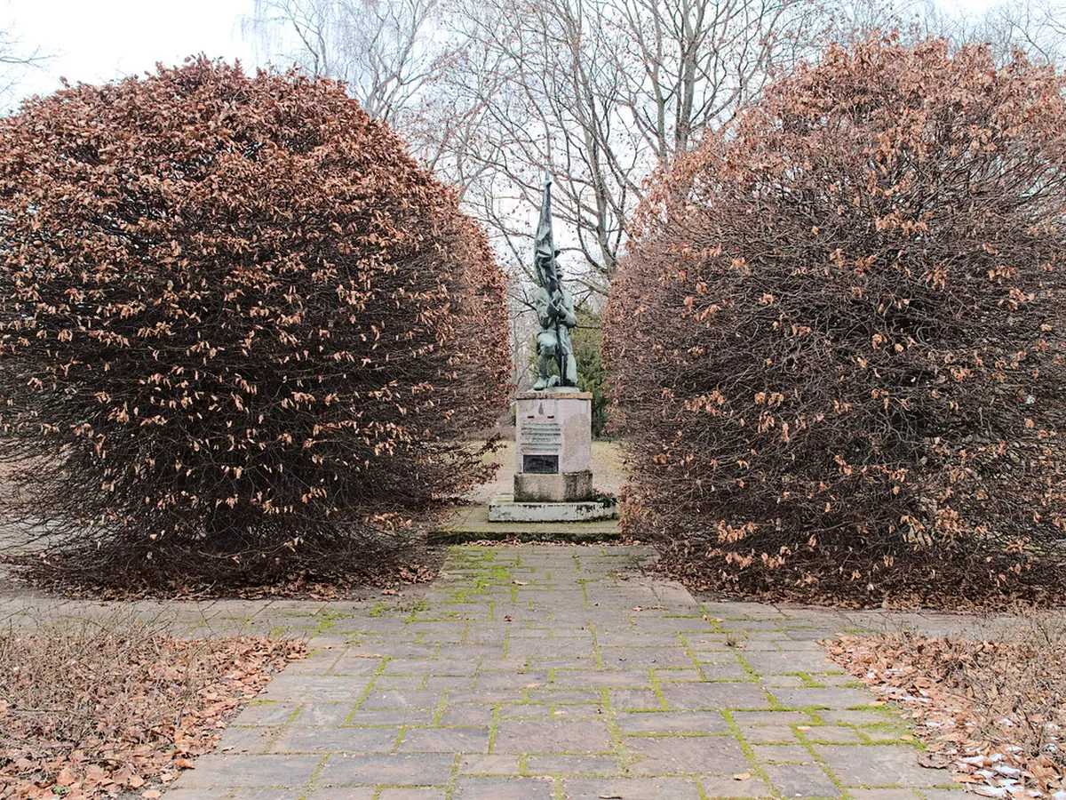 Neuer Friedhof
