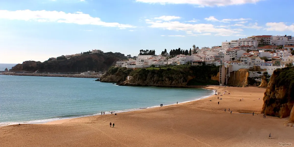 Praia dos Pescadores (Fisherman's Beach)